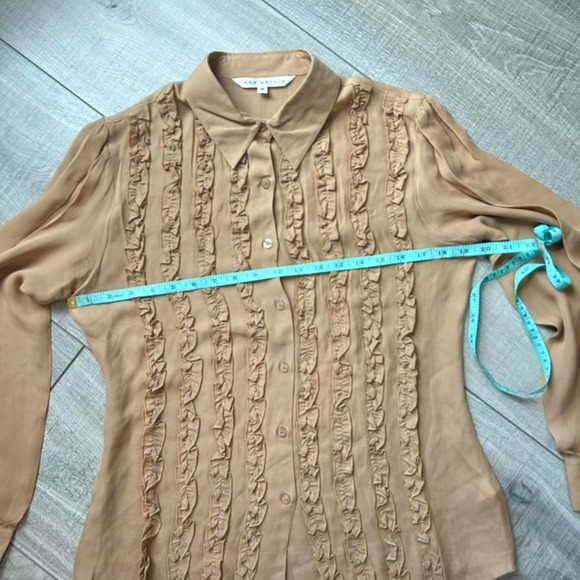 Max Studio Ruffle Front Button Down Blouse Tan - Size M - Picture 5 of 7